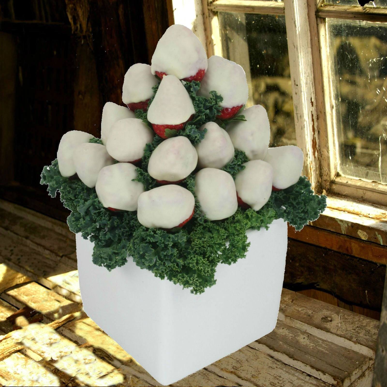 Trendy Chocolate Dipped Strawberries